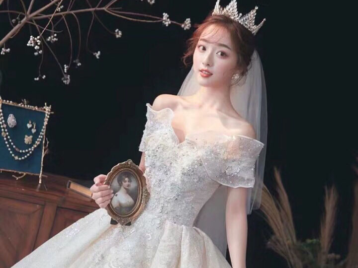 齐地婚纱3件套套餐