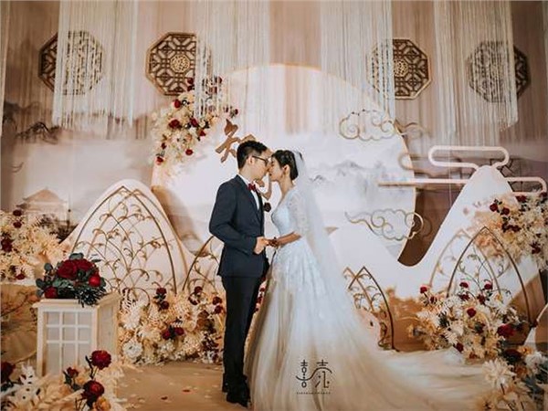 简单容易结婚唱的歌 适合结婚唱的歌简单