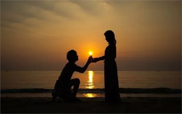 怎样的求婚方式比较浪漫 怎么样求婚比较简单又浪漫